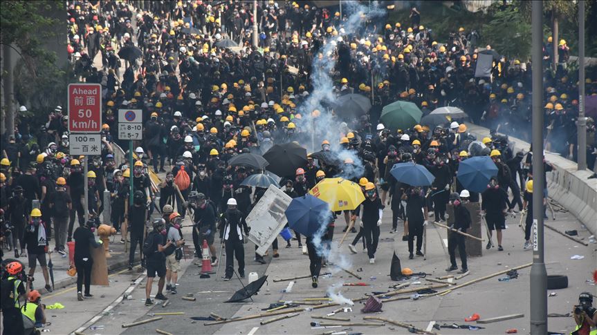 Continúan las masivas protestas en Hong Kong