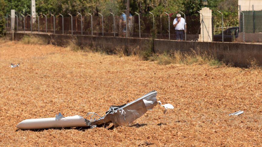 İspanya'da uçak ve helikopter çarpıştı 7 ölü
