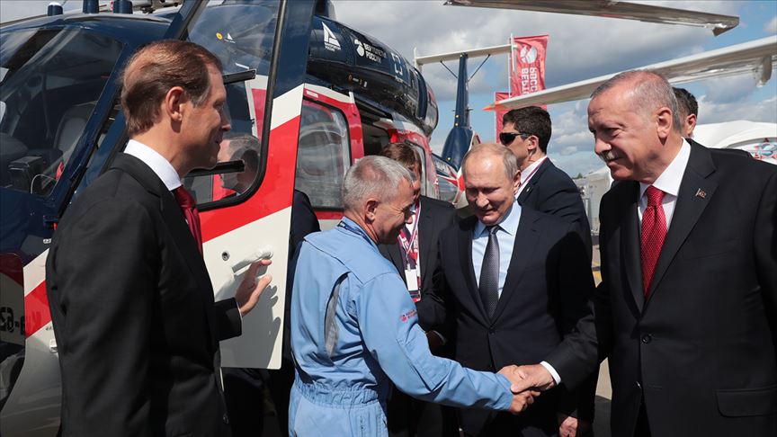 أردوغان يشارك في افتتاح معرض الطيران بموسكو      
