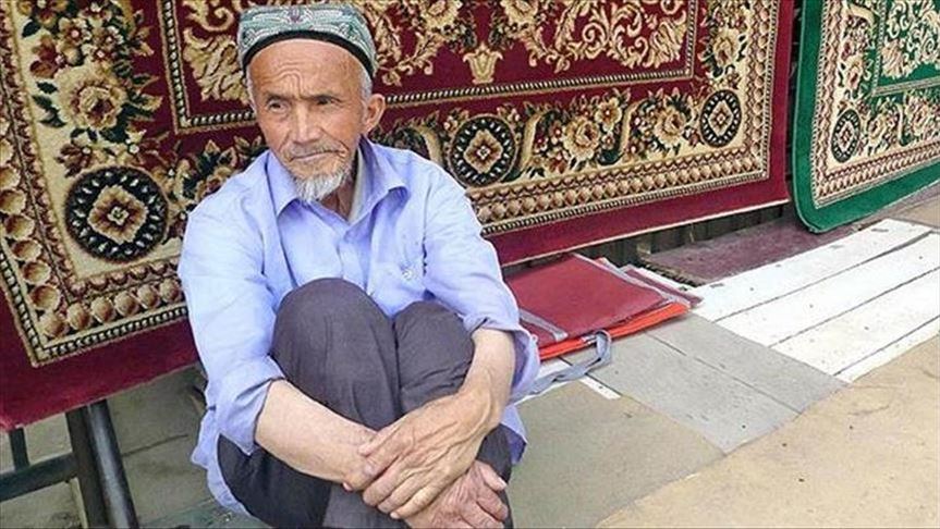 وكالة أمريكية: الصين تحظر كتبا تعرّف بثقافة وهوية أتراك الإيغور