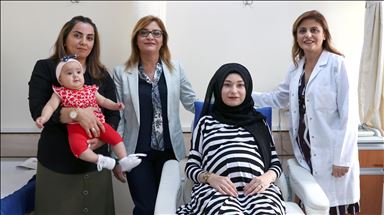 Turqi, mjekësia tradicionale ndihmon lindjen natyrale të fëmijëve