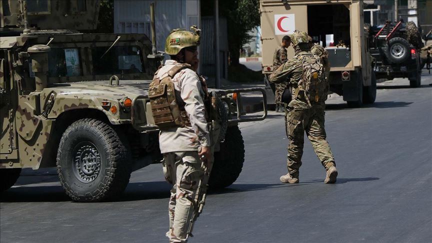 Afghanistan: 5 civils tués par la chute d'un obus Hawn sur une maison 