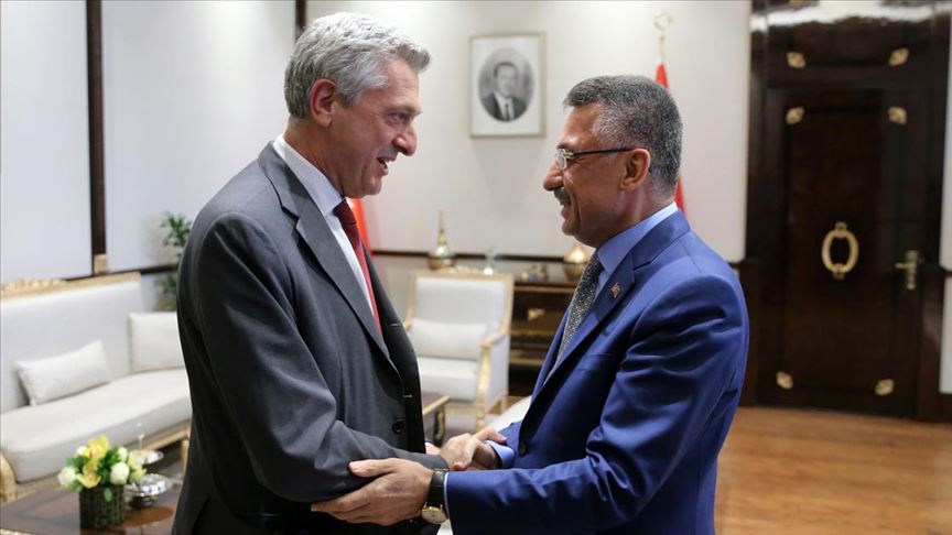 Cumhurbaşkanı Yardımcısı Oktay BM Mülteciler Yüksek Komiseri Grandi'yi kabul etti