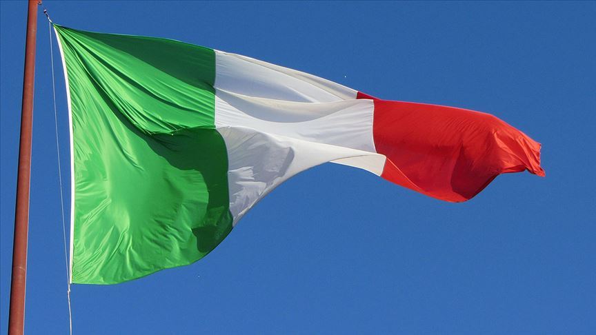 İtalya'da koalisyon fikrine onay