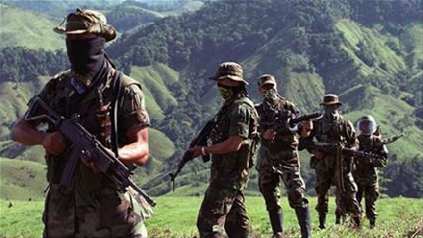 Regrouping of armed rebels stirs fear in Colombia