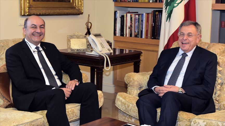 السنيورة يشدد على أهمية تعزيز العلاقات بين لبنان وتركيا