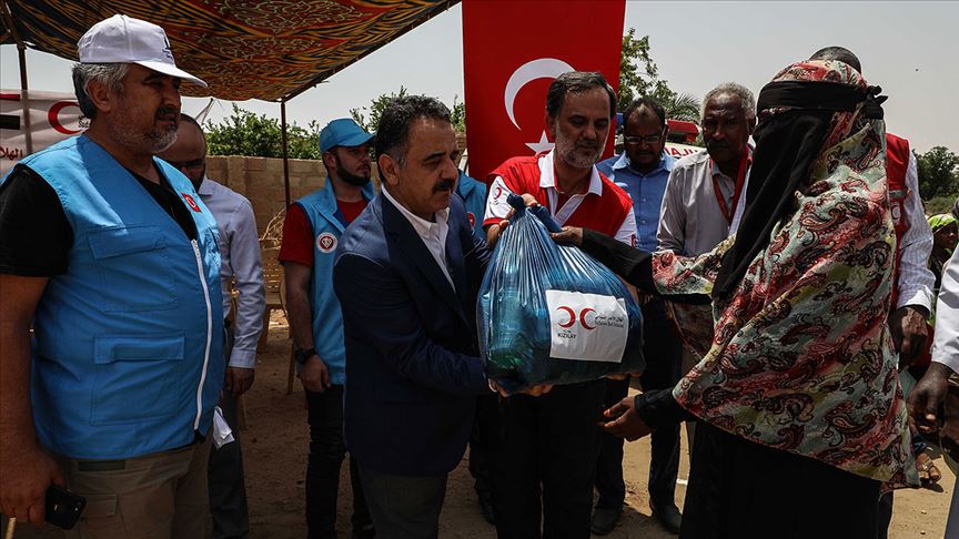 Türkiye'den Sudan’daki sel felaketi mağdurlarına yardım eli