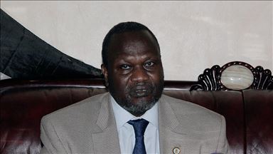 جنوب السودان.. مشار يصل جوبا برفقة حميدتي لبحث اتفاق السلام