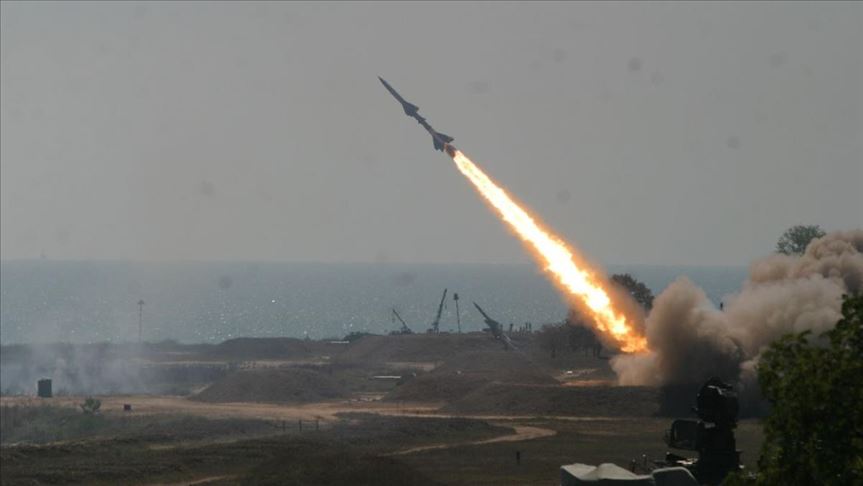 Sjeverna Koreja testirala “super veliki“ višecijevni bacač raketa