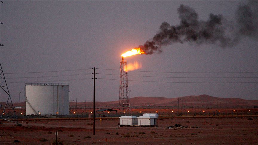 Suudi Arabistan'da petrol üretimi geçici olarak durduruldu