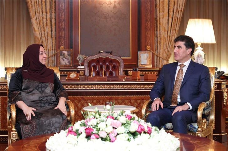 سەرۆکی ھەرێم پێشوازی لە دەستەی سەرۆکایەتیی پەرلەمان دەکات