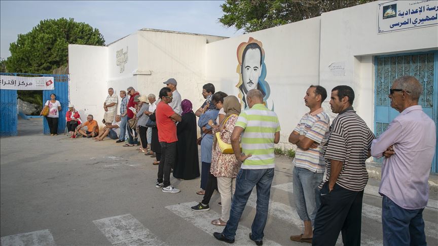 توافد مكثف على الانتخابات الرئاسية في العاصمة تونس