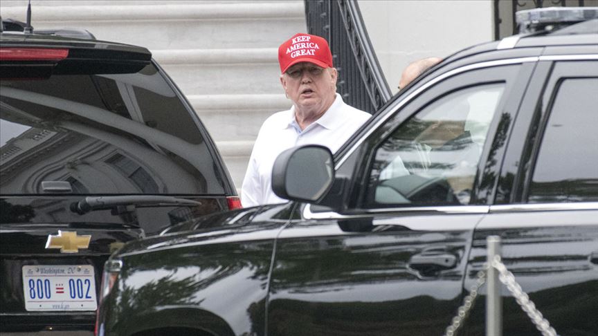 Kim Trump'ı Pyongyang'a davet etti
