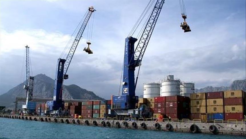 Impor Indonesia pada Agustus mulai melambat