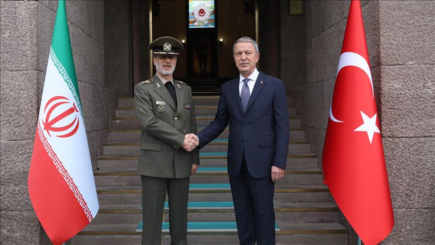 Турция и Иран обсудили вопросы региональной безопасности 