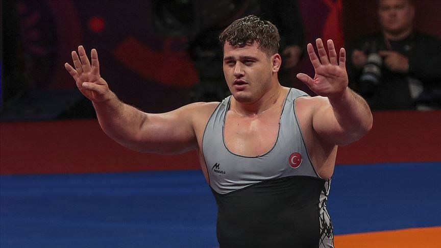 مصارعة: التركي قايا ألب يصل النهائي في بطولة العالم بكازاخستان