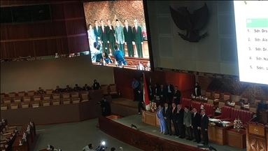 DPR sahkan 5 pimpinan KPK periode 2019-2023