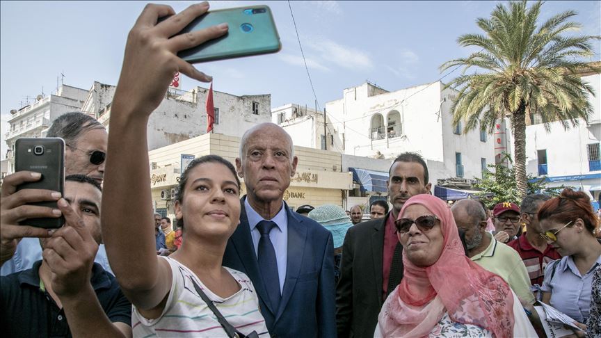 Kais Saied leads in Tunisian presidential polls