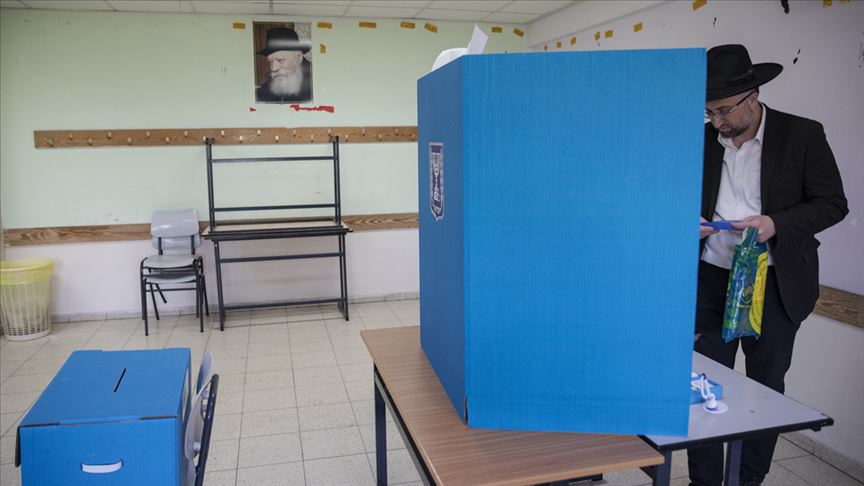 İsrail'de kritik seçim için seçmenler sandık başında