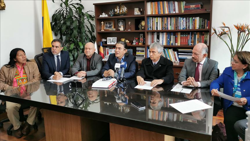Proyecto de ley busca regular en Colombia lugares especiales para venta de marihuana