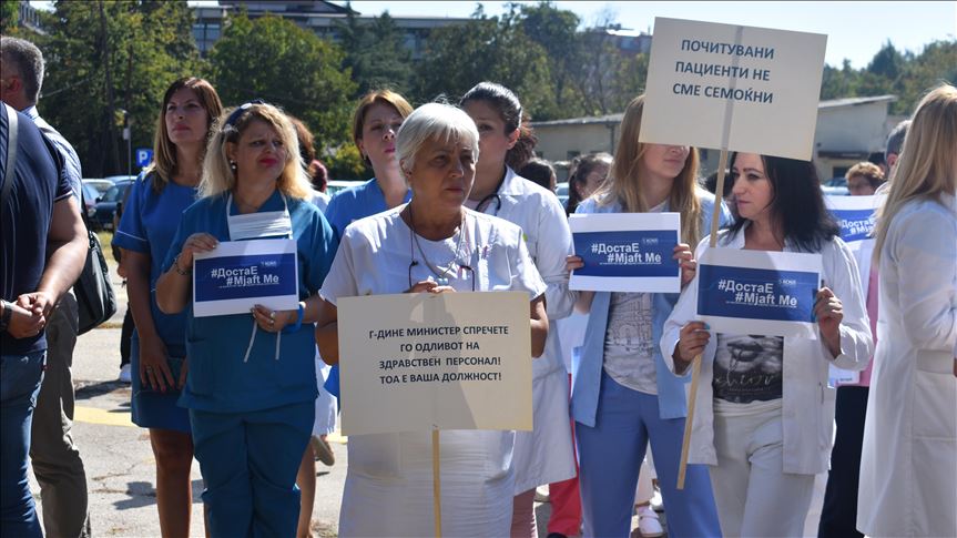 Shkup, mjekët protestuan kundër dhunës ndaj personelit