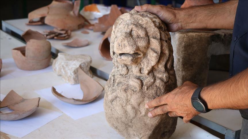 Lion statue of Hellenistic period unveiled in NW Turkey