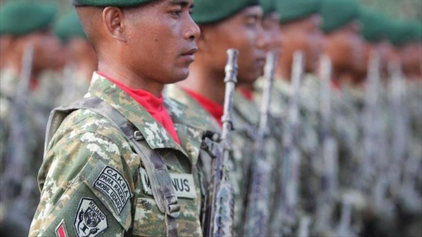Baku tembak TNI vs kelompok bersenjata Papua tewaskan 3 warga