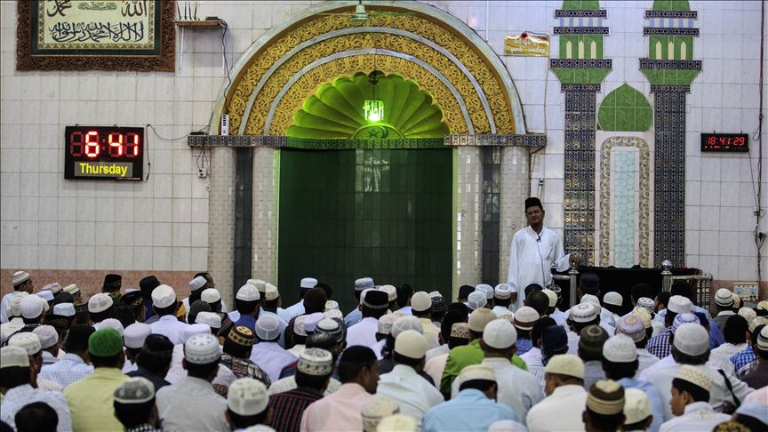 Muslim Myanmar minta pembukaan kembali delapan masjid
