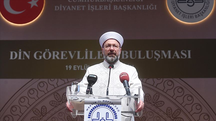 'İslam’da hayatın, şehrin ve medeniyetin merkezinde cami var'