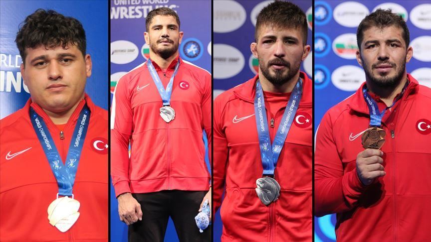 مصارعة: تركيا تحصد 4 ميداليات في بطولة العالم