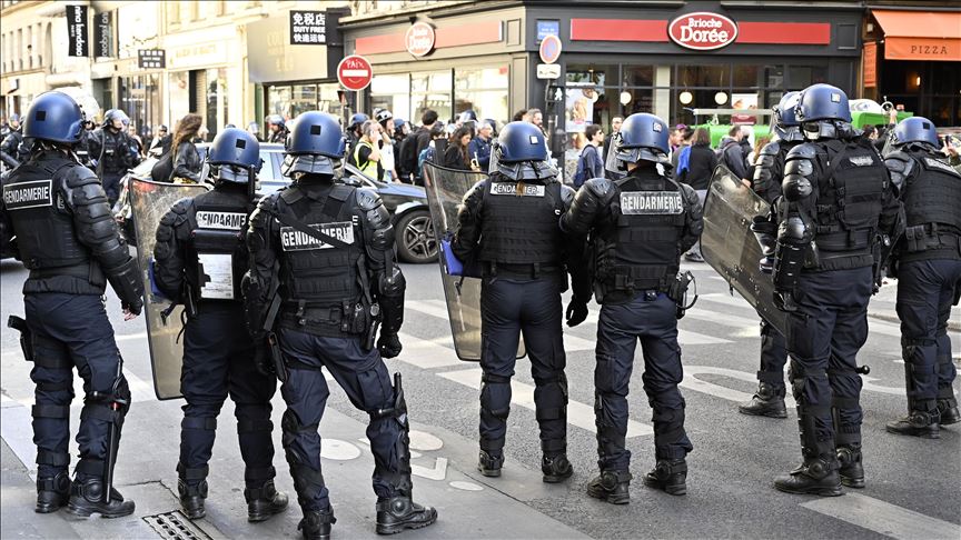 France/Gilets jaunes: 90 interpellations à Paris (préfecture)