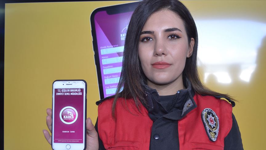'İmdat butonu' TEKNOFEST'te kadınlara tanıtıldı