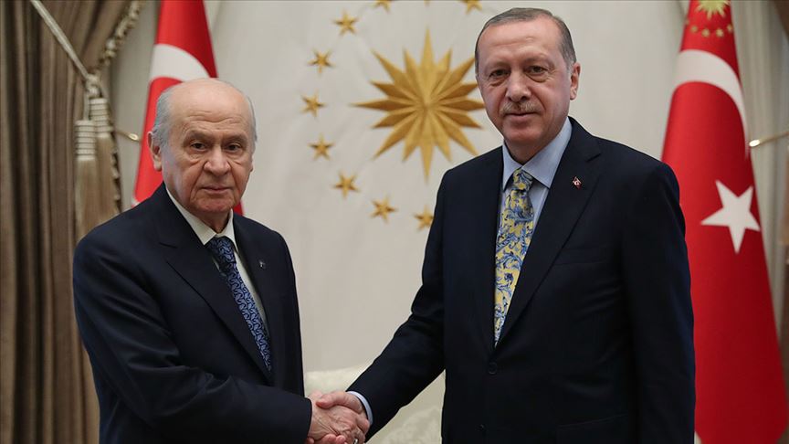 Erdoğan'dan Bahçeli'ye 'geçmiş olsun' telefonu