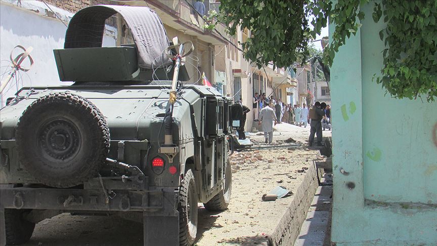 Afganistan'da seçim bürosuna bombalı saldırı: 3 ölü, 7 yaralı