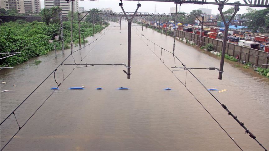 India: 13 dead after heavy rain in western city of Pune