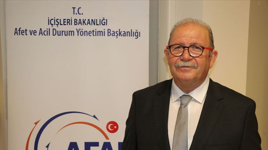 Prof. Dr. Ersoy: Depremlere milli güvenlik sorunu gibi bakmak gerekiyor