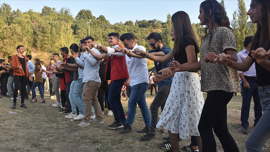 Şırnak'taki 'Gençlik ve Huzur Festivali' coşkuyla sürüyor