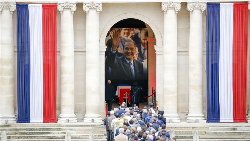 Les Français rendent hommage à Jacques Chirac