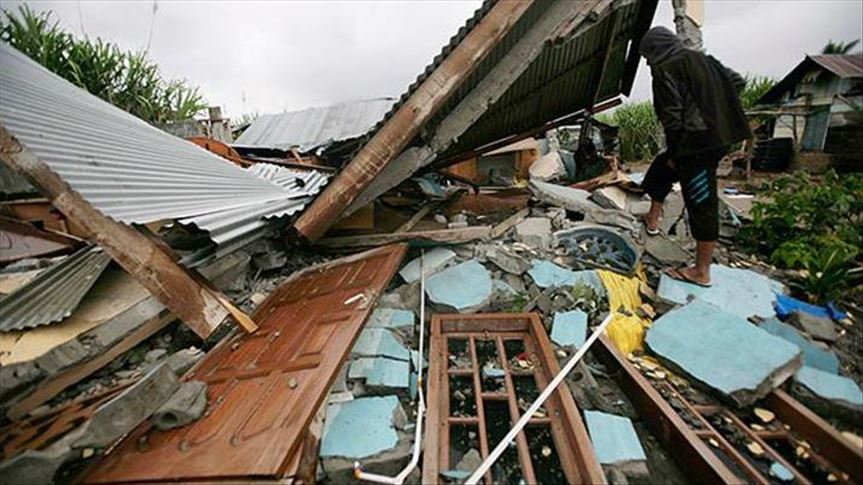 Билансот на загинати во земјотресот во Индонезија се искачи на 30 лица