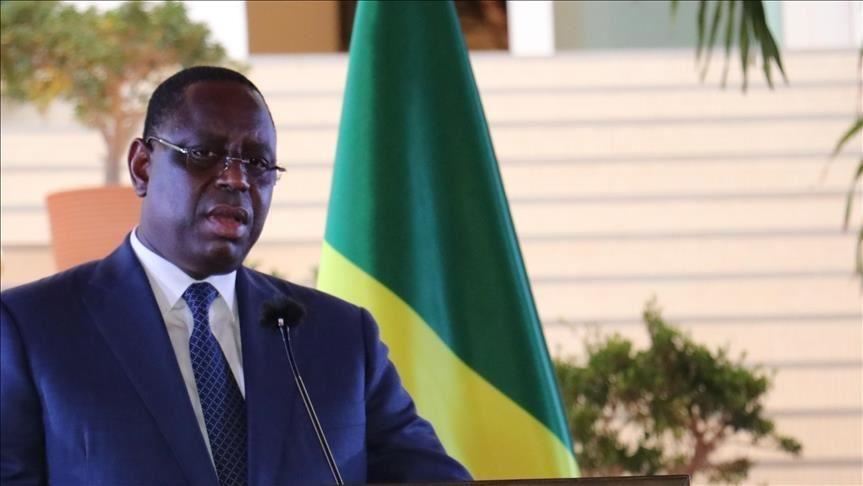 Senegal president pardons jailed mayor