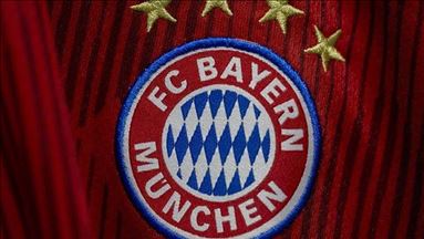 Football: Bayern Munich take top spot in Bundesliga