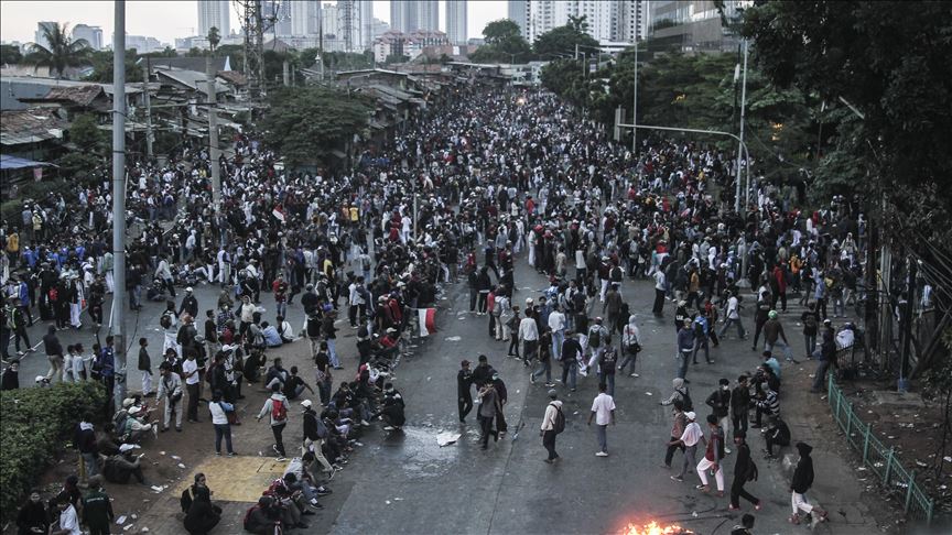 Continúan las manifestaciones antigubernamentales en Indonesia
