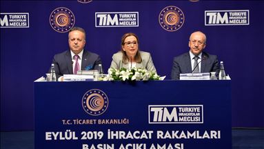 Eksporti i Turqisë arrin në 15.2 miliardë dollarë në shtator