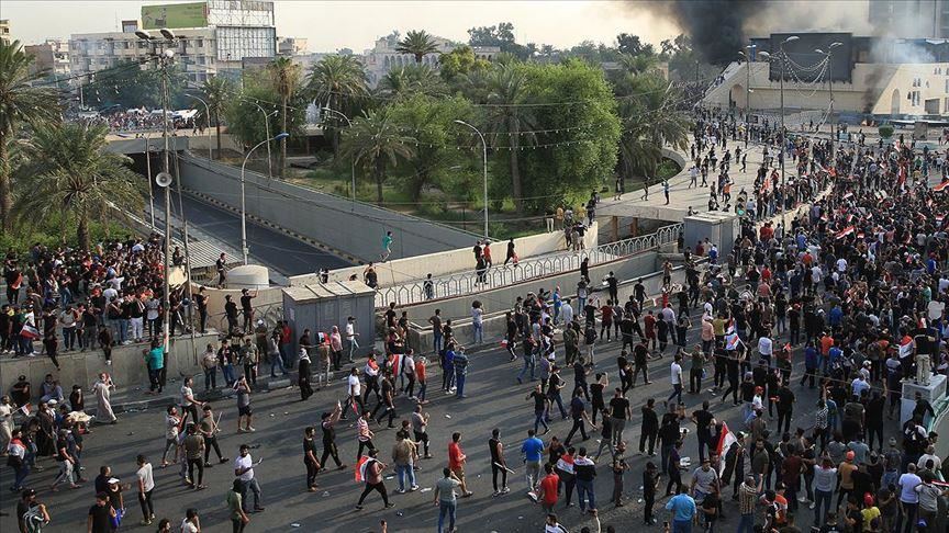 При протестах в Ираке погибли 19 человек
