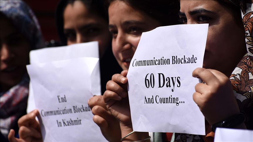 Journalists protest media curbs in Jammu and Kashmir