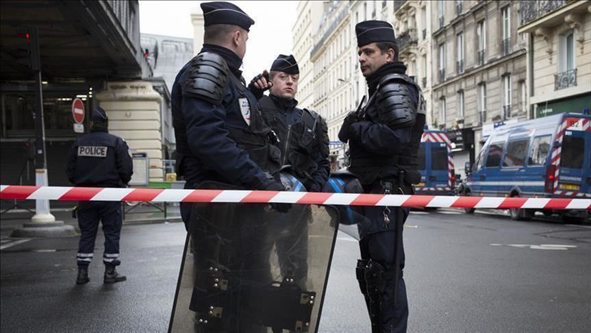 UPDATE: U napadu na sjedište policije u Parizu poginula četiri policajca