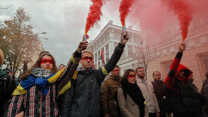 Ukrayna'da 'Steinmeier formülü' protestosu