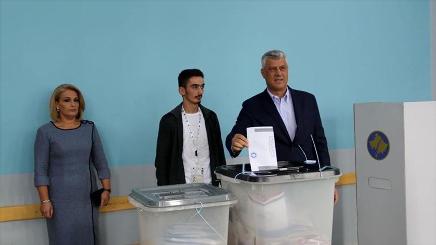 Zgjedhjet parlamentare në Kosovë: Voton presidenti Thaçi