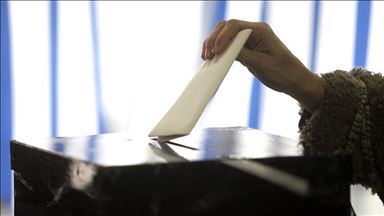 Portuguese voting in parliamentary elections