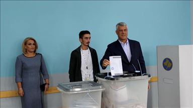 Zgjedhjet parlamentare në Kosovë: Voton presidenti Thaçi